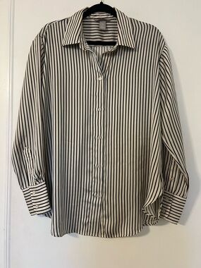 H&M Oversized Striped V-Neck Blouse Boho Chic Minimalist size M